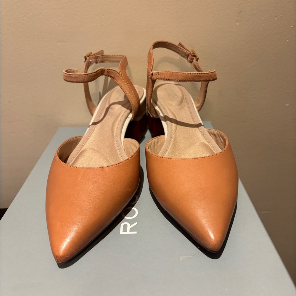 Rockport Total Motion Leather Pumps